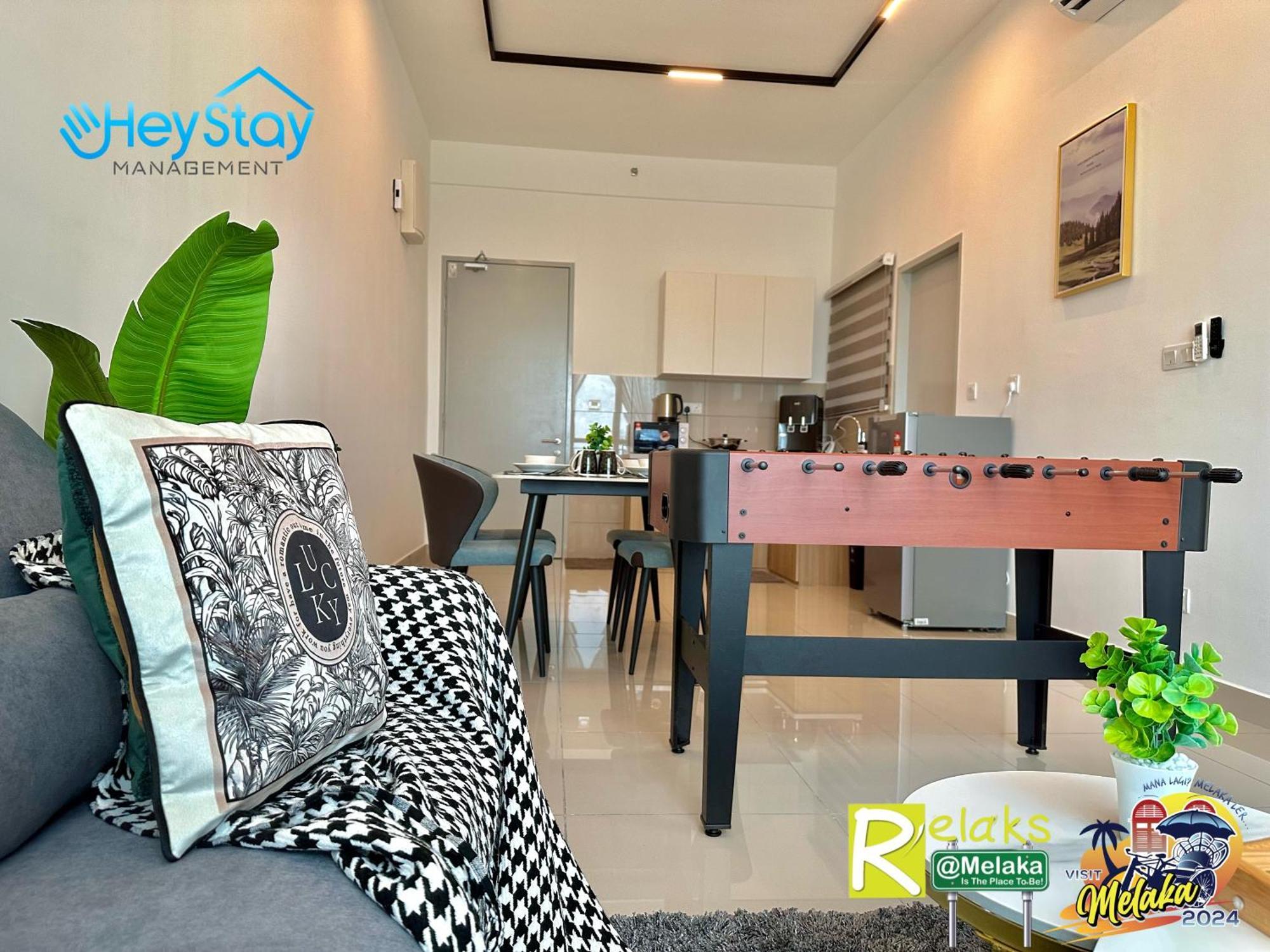 Amber Cove Impression By Heystay Management Apartment
